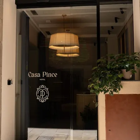 Casa Pince Hotell