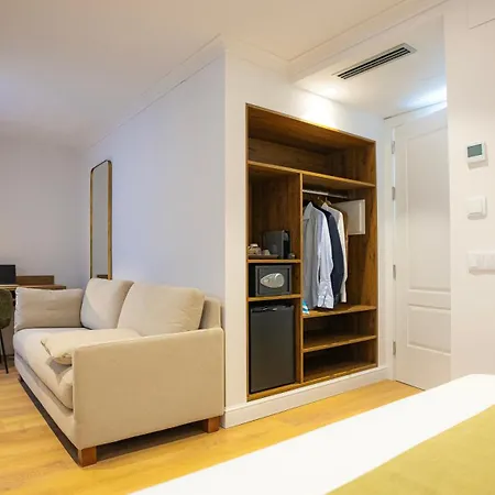 Hotell Casa Pince Barcelona